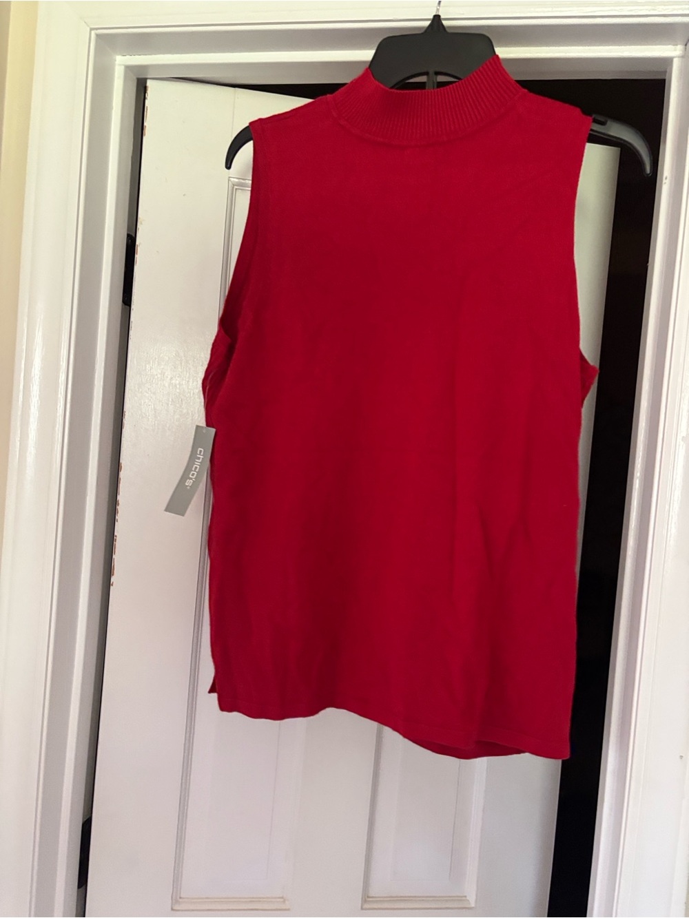 Chico's Red Sleeveless Mock Neck Tank
